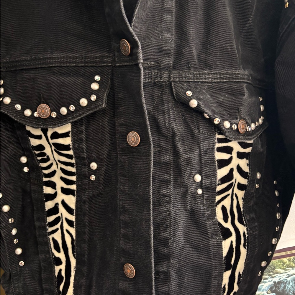 Jordache Black Denim Jacket with Zebra Trim - Picture 3 of 7